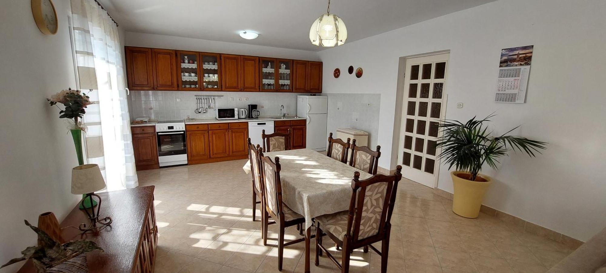 Apartmani Sladana Кампор Экстерьер фото